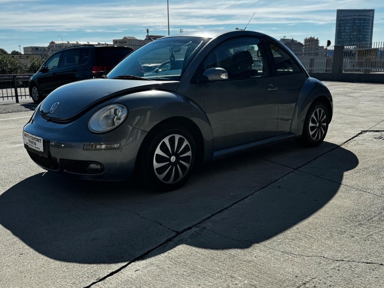 Volkswagen New Beetle 1.6 benzina 2007