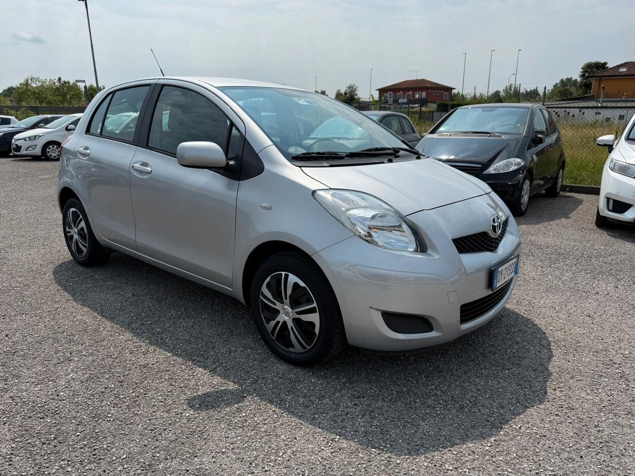 Toyota Yaris 1.3 Benz Km 96.160!!!