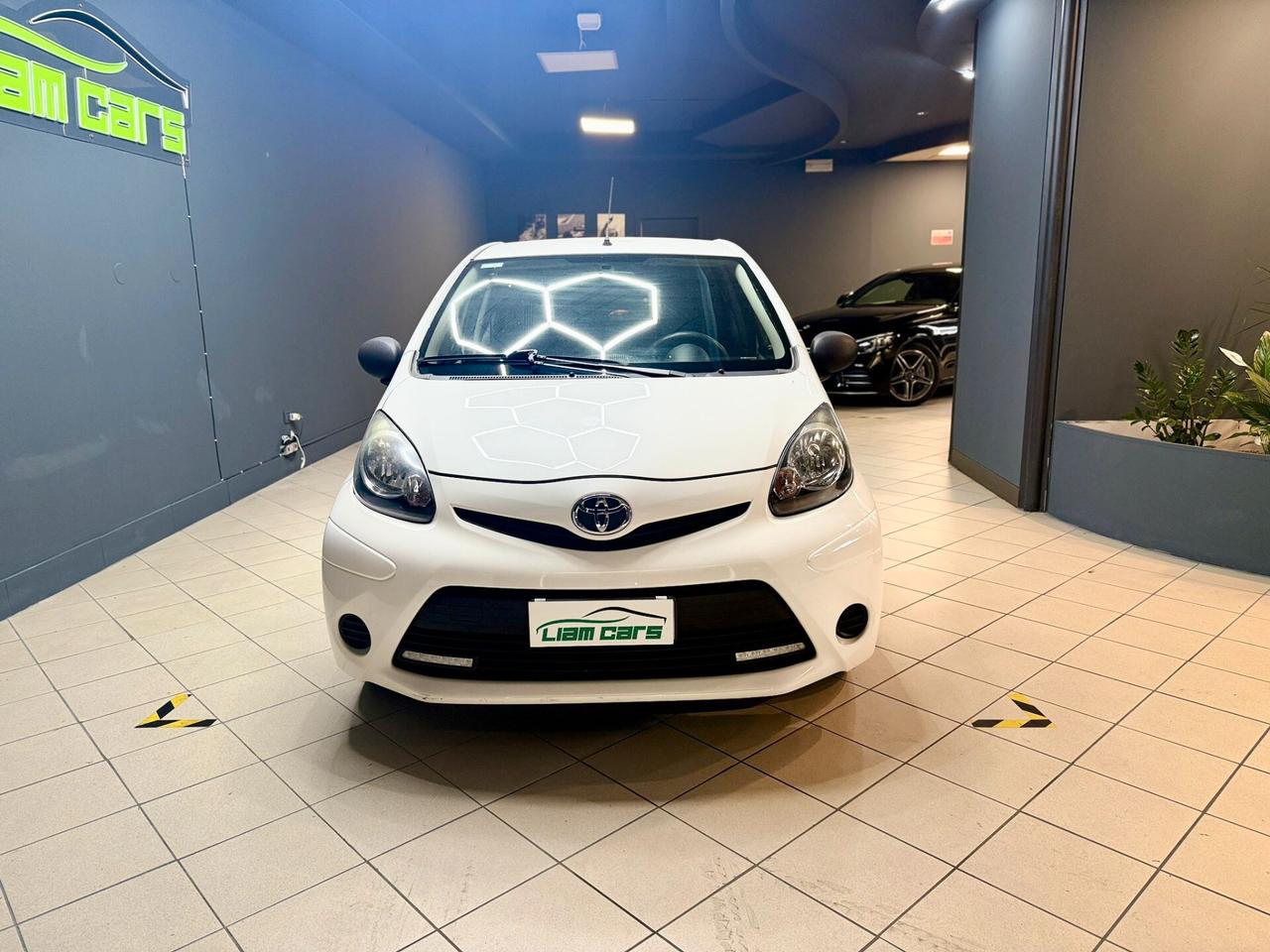 Toyota Aygo 1.0 12V VVT-i 5 porte Active Connect