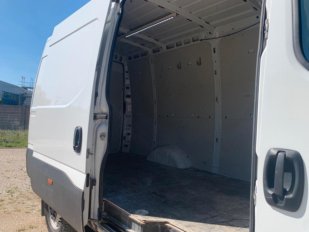 Iveco Daily 35-140 hi matic 6 M. Automat. Unicoprop.