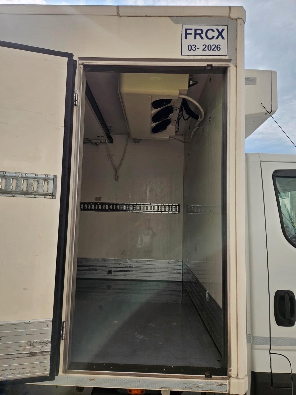 Iveco daily 60c15 anno 2017 frigo e.6