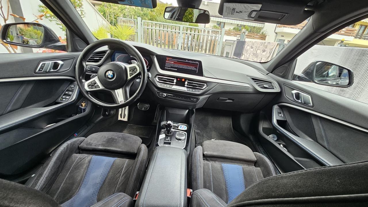 Bmw 135 M 135i xDrive Colorvision Edition