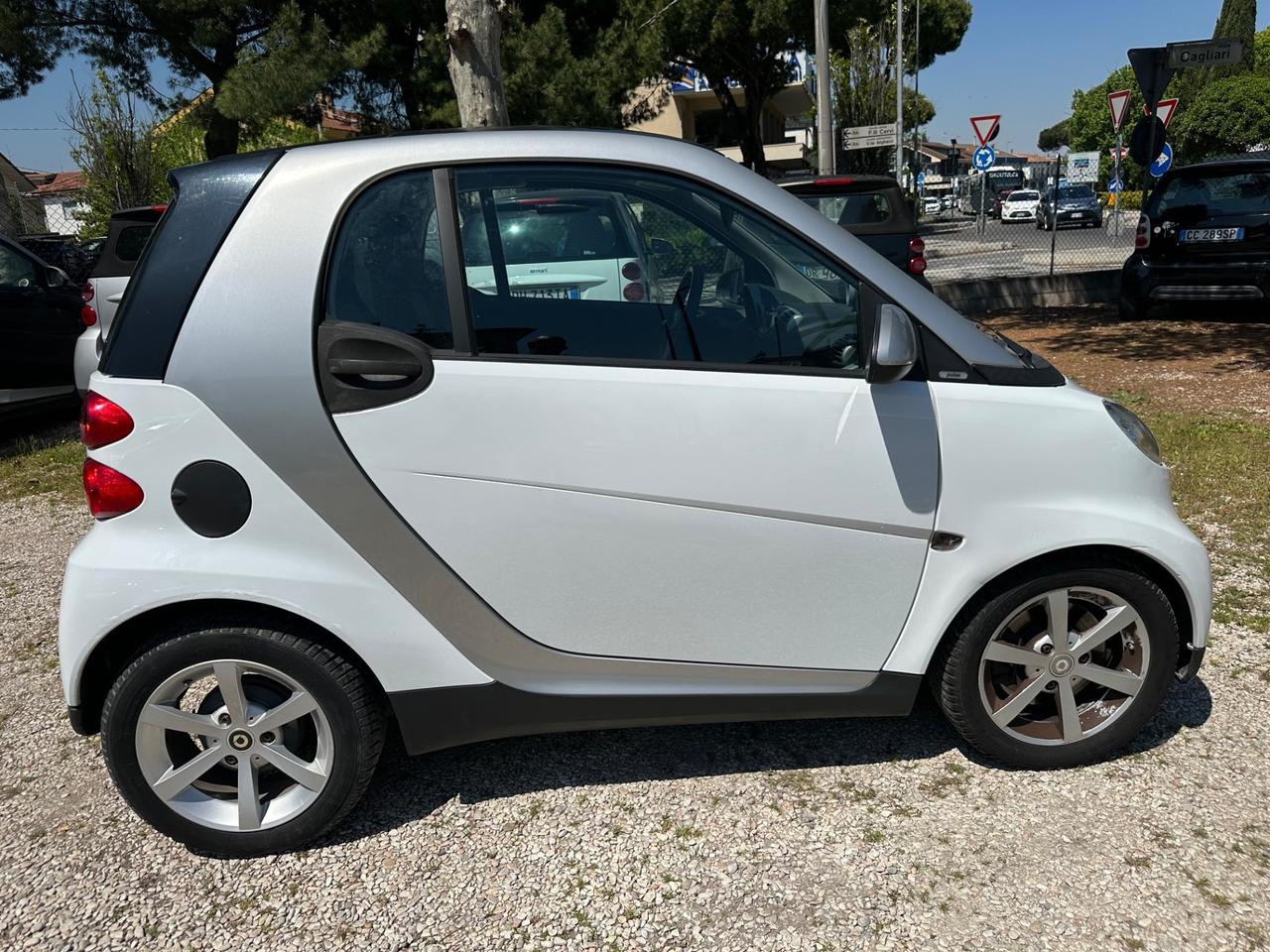 Smart ForTwo 1000 52 kW coupé pulse mhd