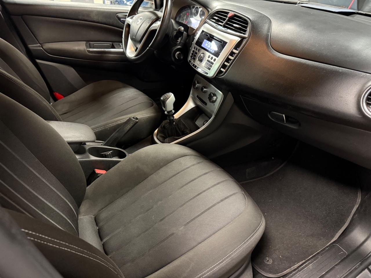 Lancia Delta 1.6 MJT DPF Gold