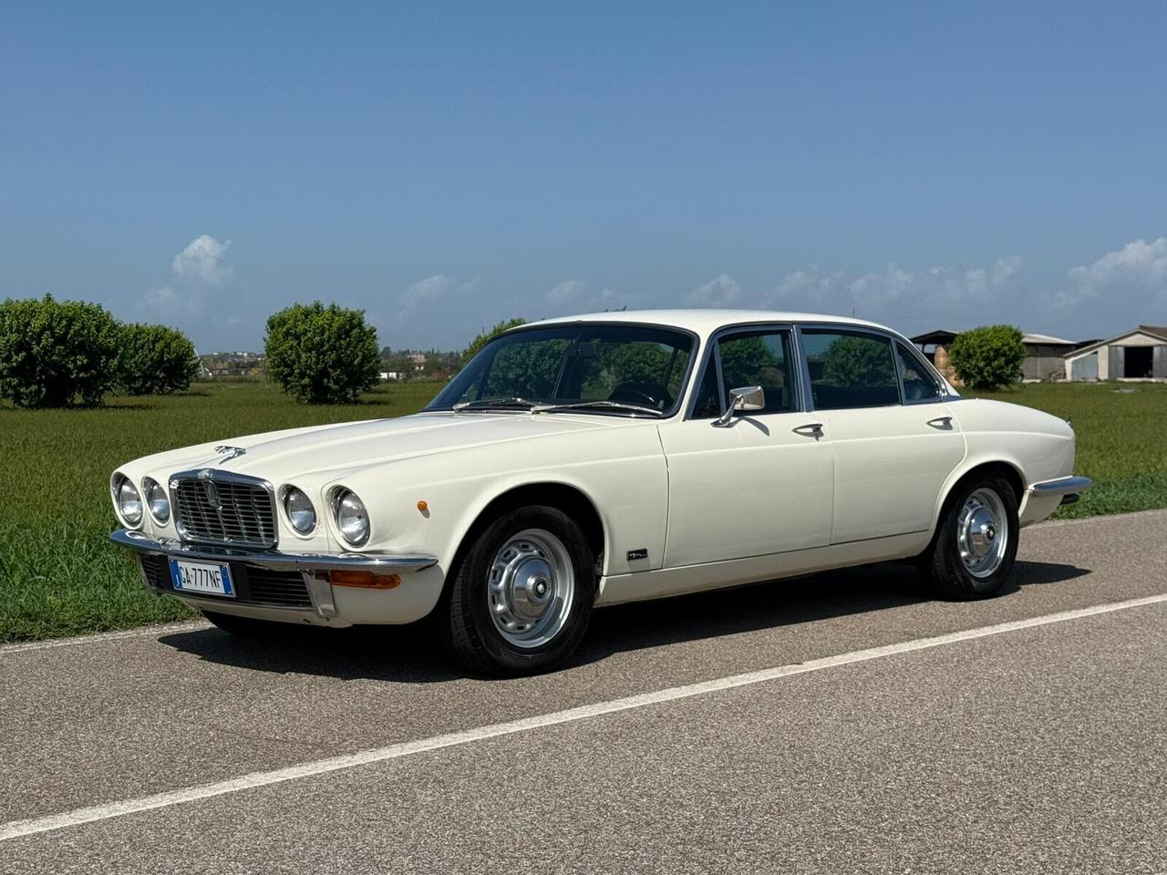 Jaguar XJ12 5.3 ASI iniection