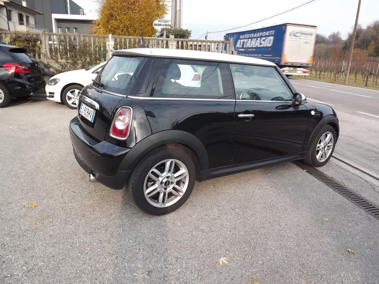 Mini Mini 1.6 16V Cooper D