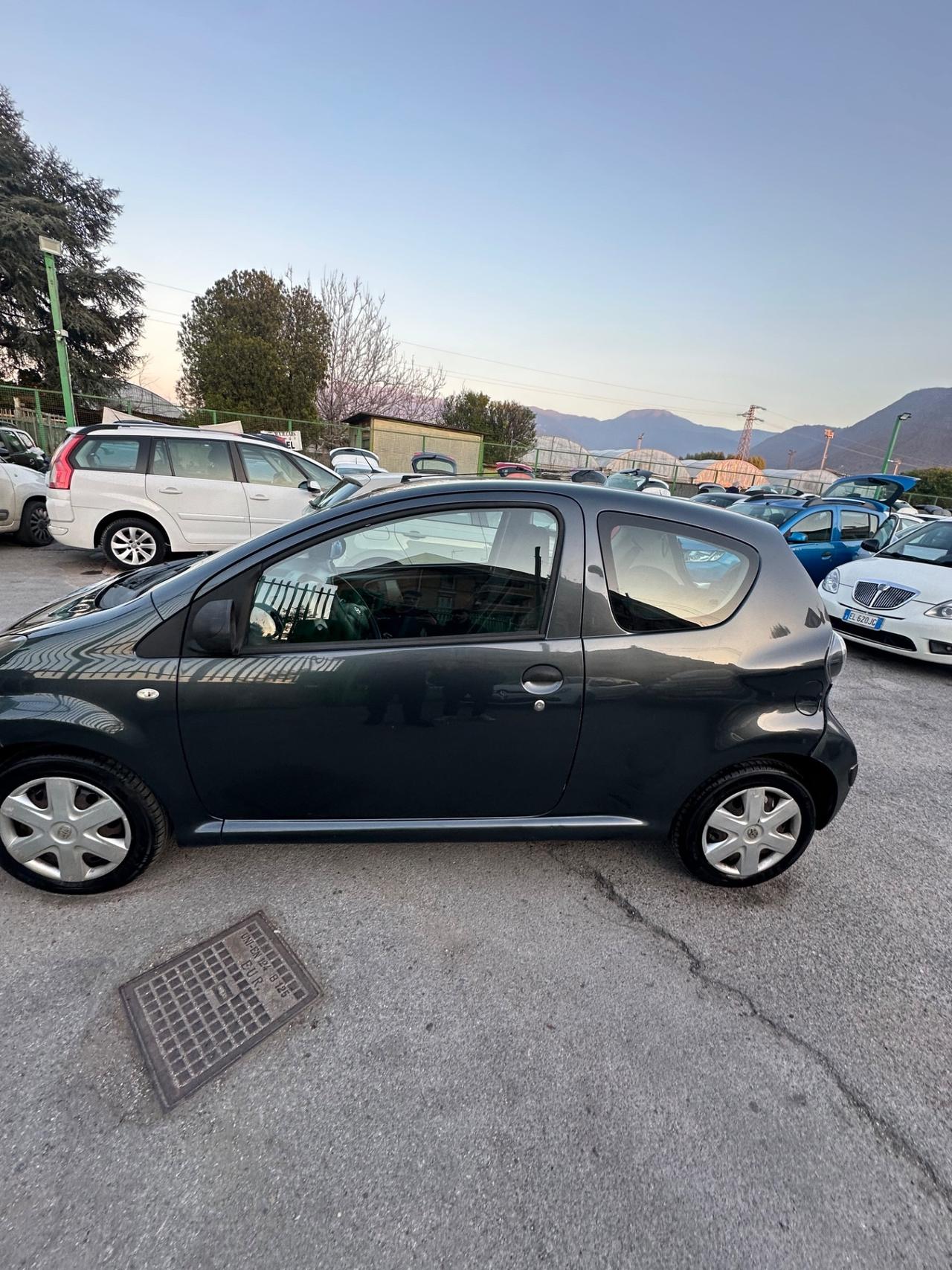 Toyota Aygo 1.0 12V VVT-i 3 porte