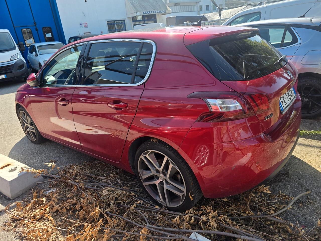 Peugeot 308 BlueHDi 120 S&S EAT6 Business