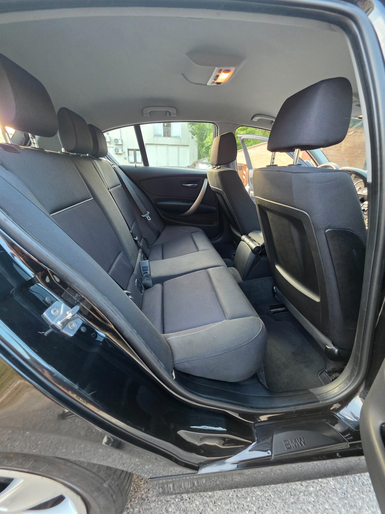 Bmw 118 118d cat 5 porte Futura neopatentati euro5B