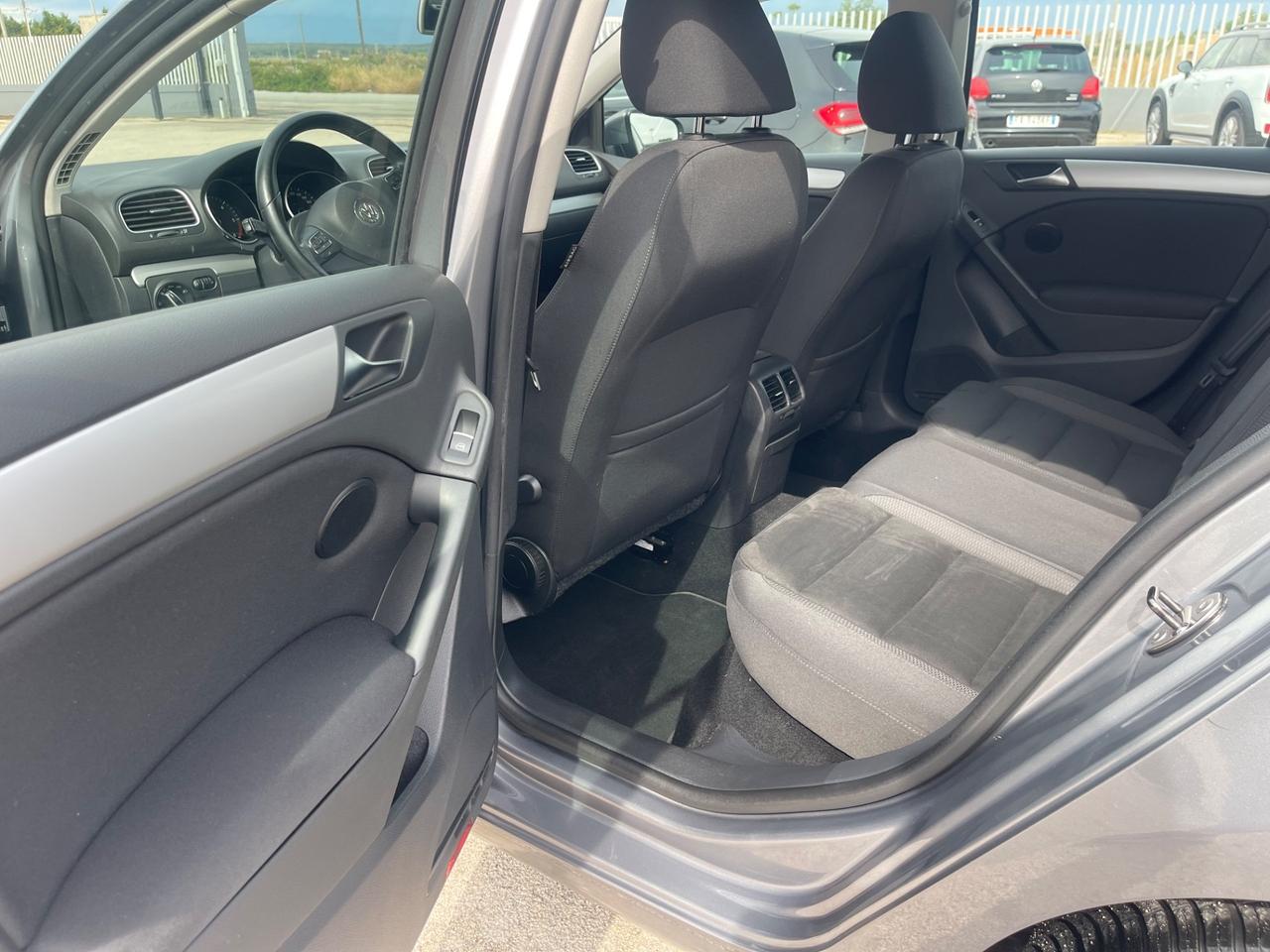 VOLKSWAGEN GOLF VI 1.6 TDI 105 HIGLINE 98000KM