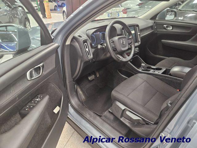 VOLVO XC40 T3 Geartronic Momentum