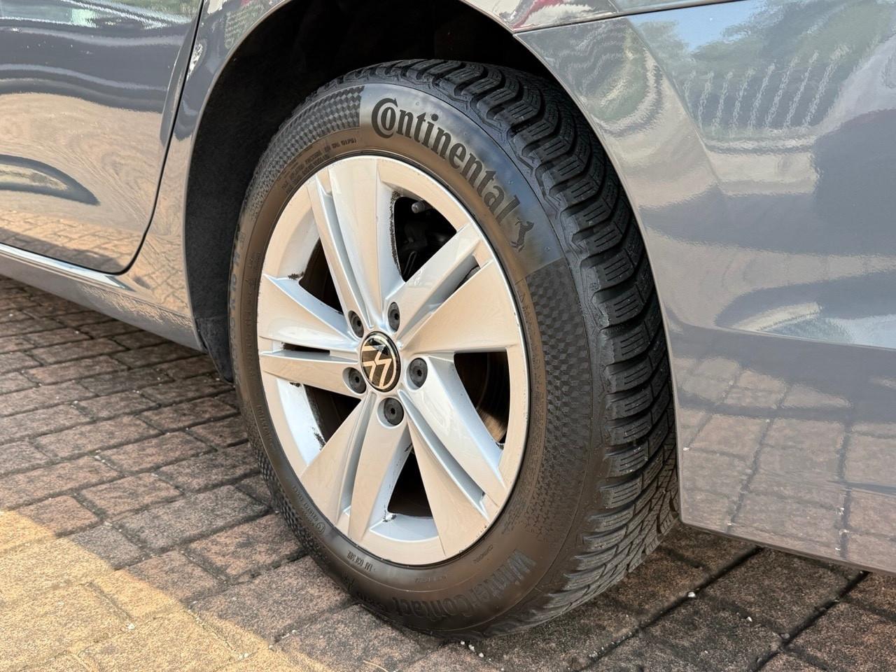 VW Golf 2.0 TDI DSG Life/TG UFFICIALI/UNIPRO