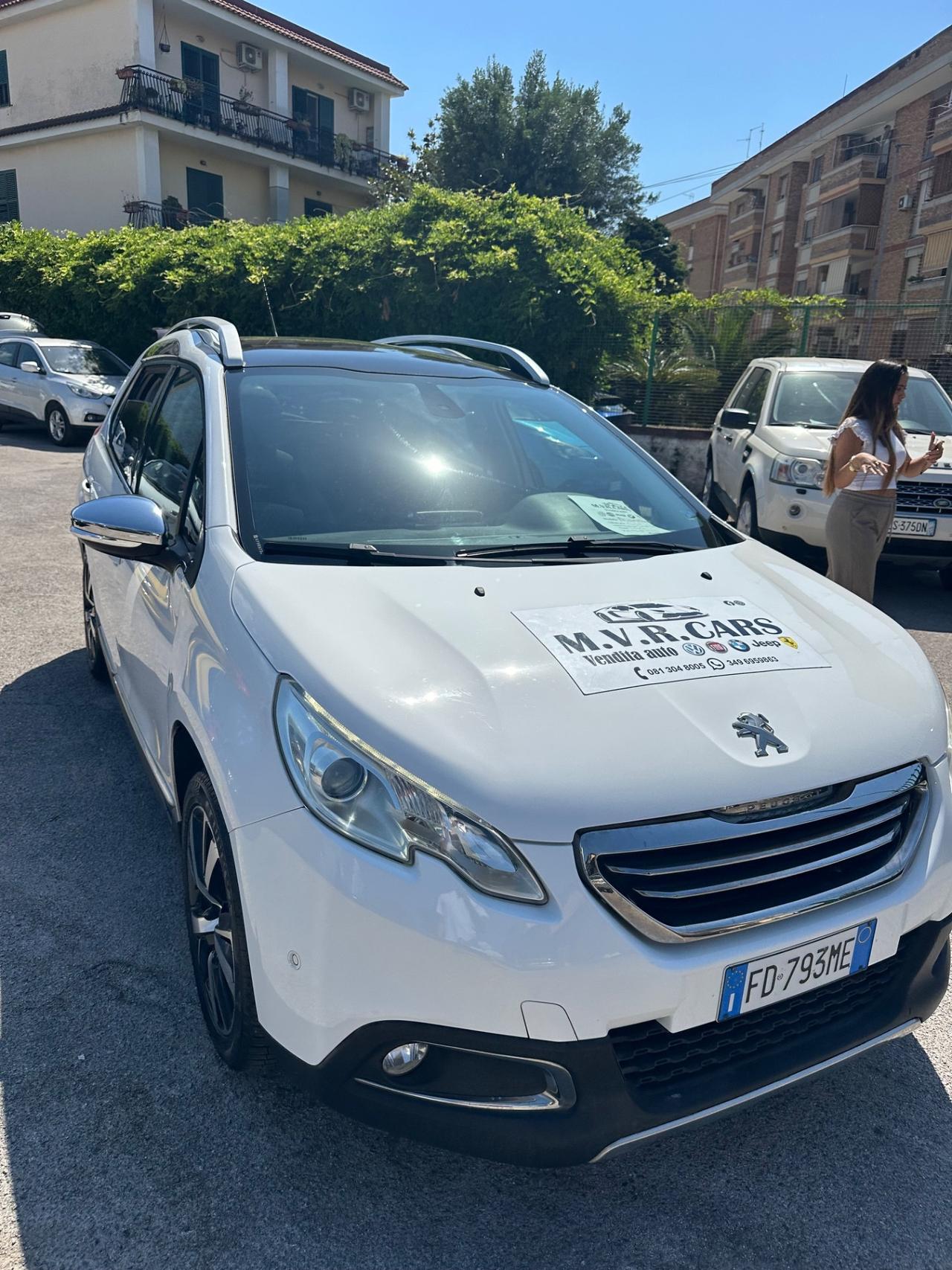 Peugeot 2008 BlueHDi 100 BLACK MATT