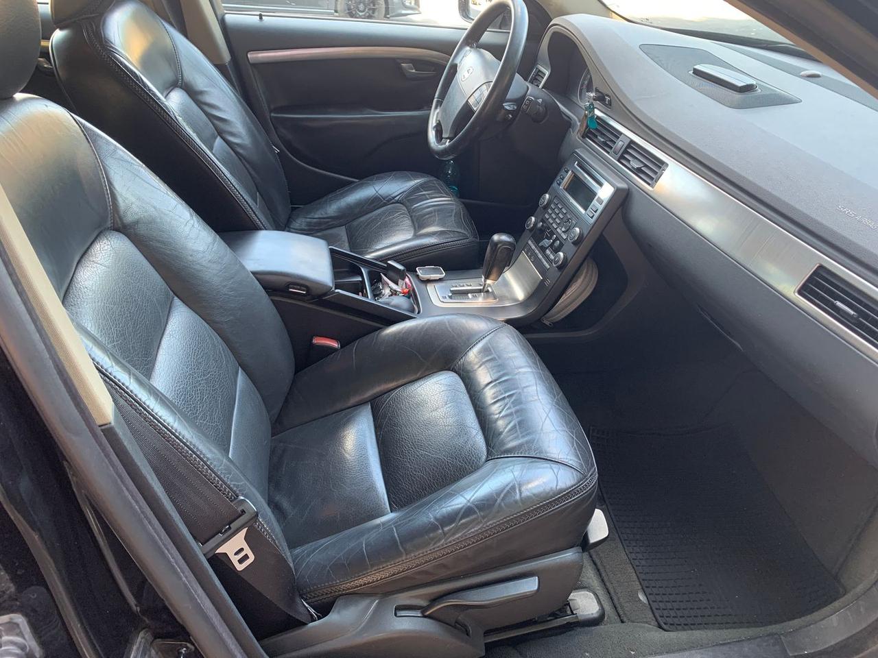 Volvo XC 70 XC70 2.4 D5 Summum #5941