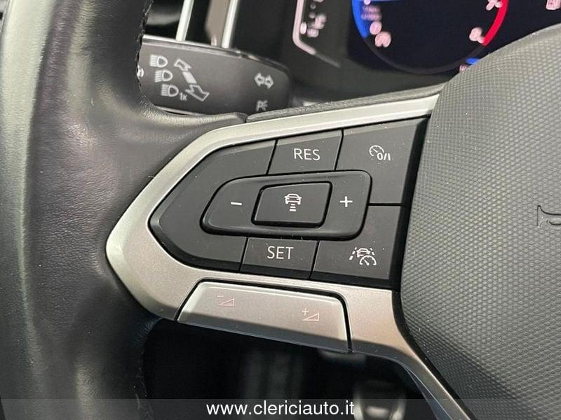 Volkswagen Taigo 1.0 TSI 110 CV R-Line (TETTO)