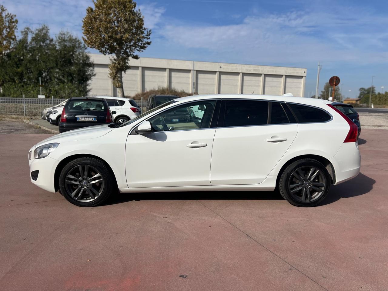 Volvo V60 D3 Geartronic Summum