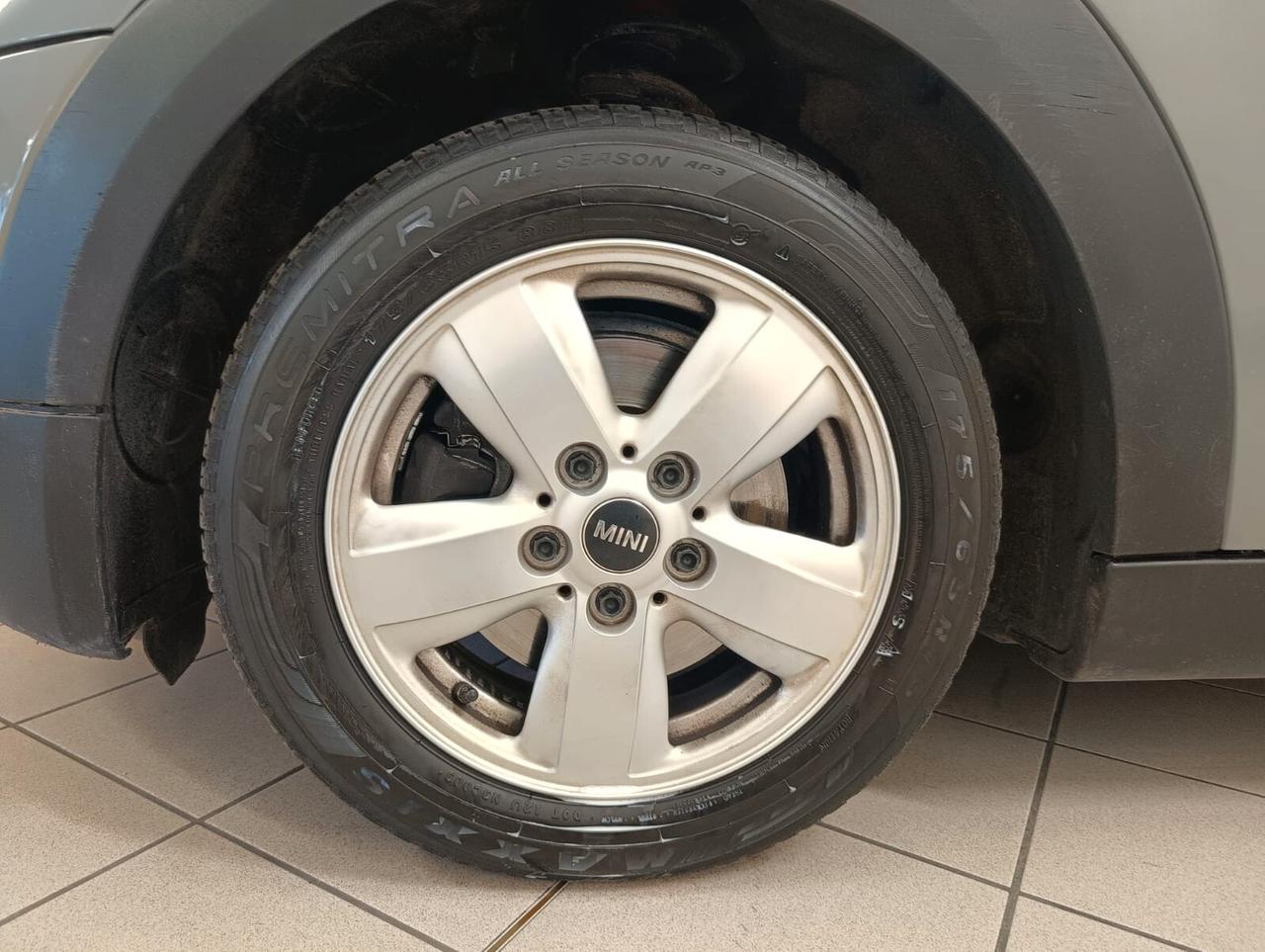 Mini One 5 porte 102cv