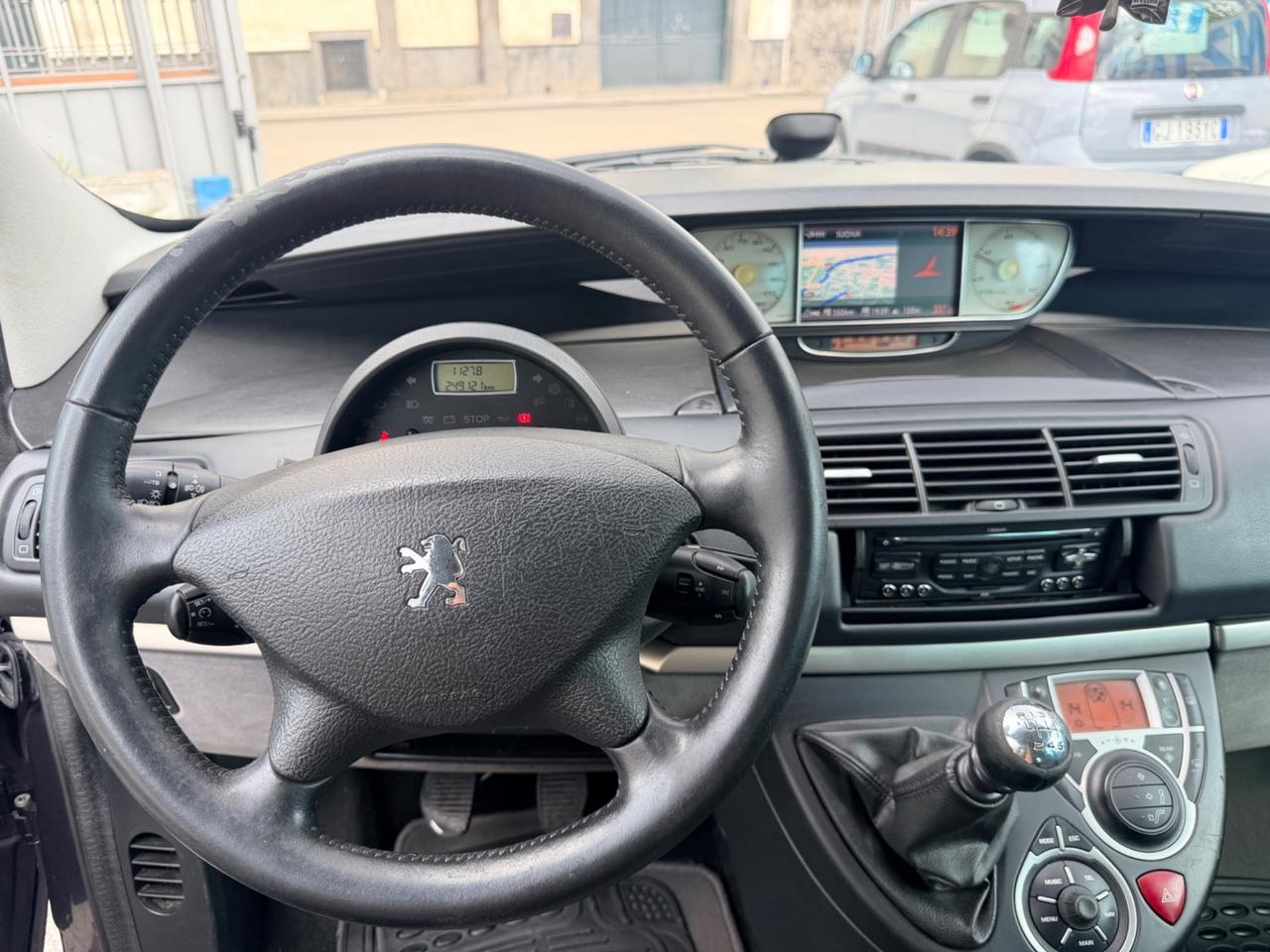 Peugeot 807 2.0 HDi 7 Posti FULL OPTIONAL NAVI