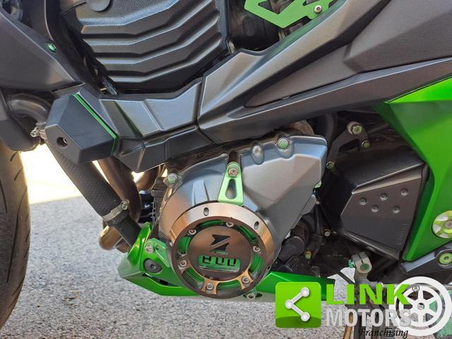 KAWASAKI Z 800 .