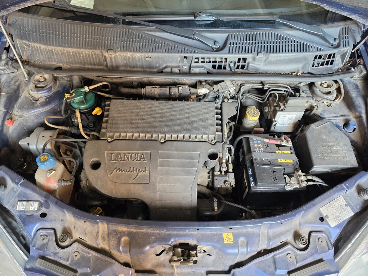 Lancia Ypsilon 1.3 MJT anche Neopatentati