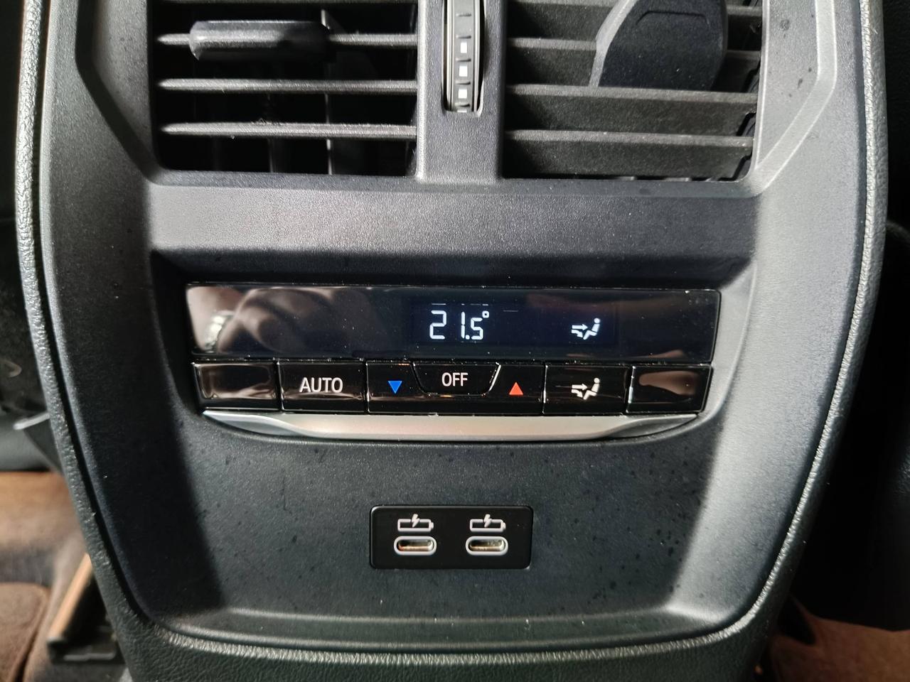 BMW 320d Touring mhev 48V xdrive Msport auto