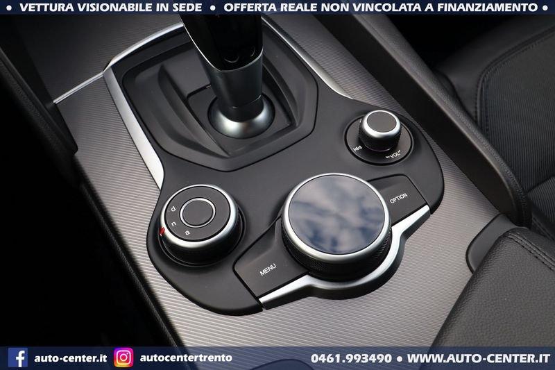 Alfa Romeo Giulia 2.0 Turbo 200CV AT8 Super