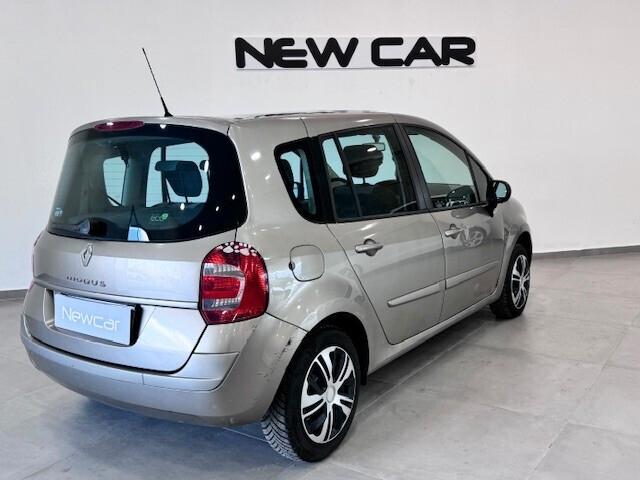 Renault Modus Grand 1.2 16V TCE Dynamique