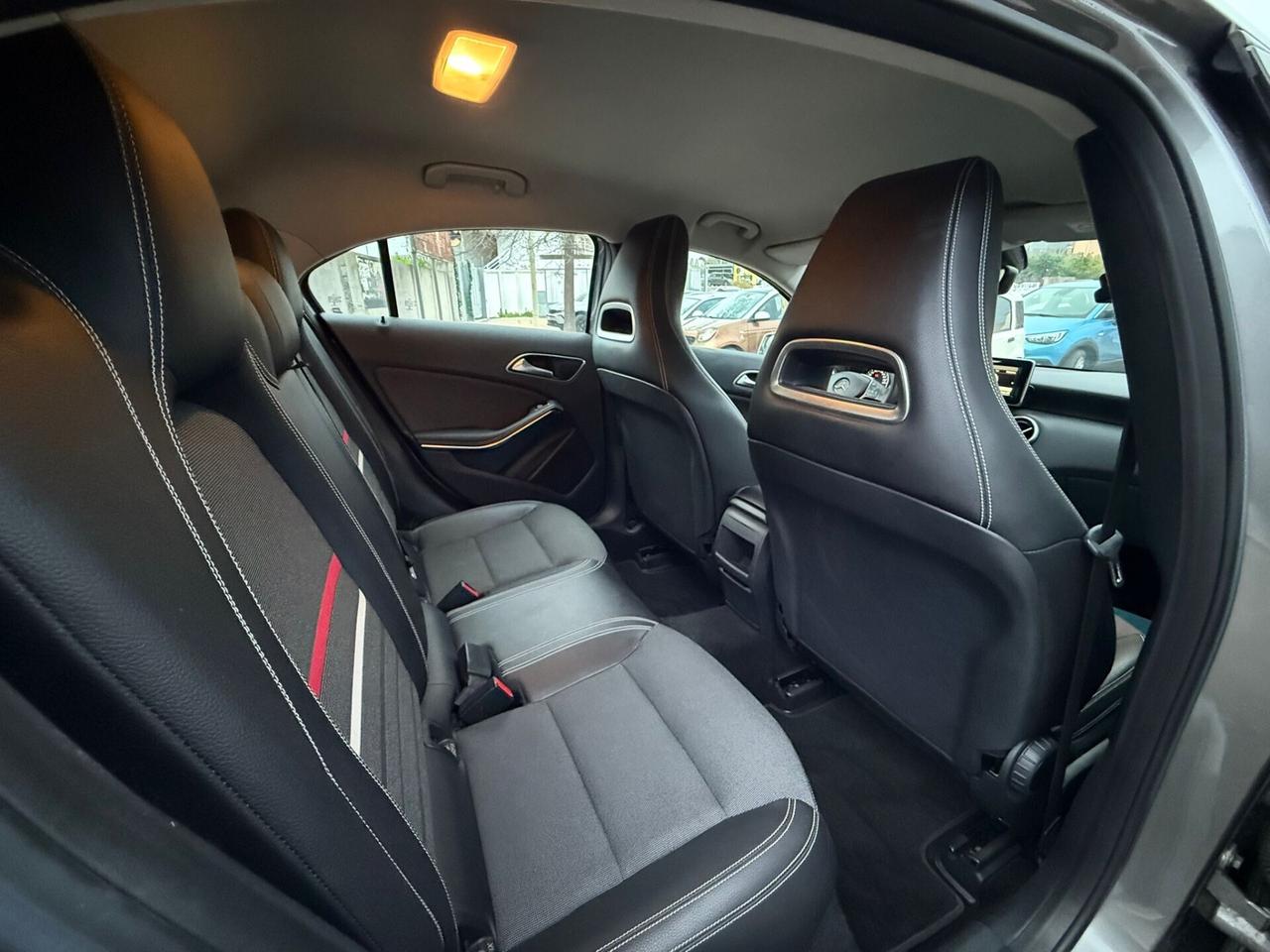 Mercedes A 180 d SPORT AUTOMATICO