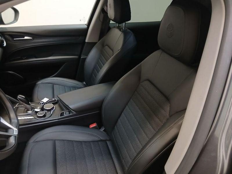 Alfa Romeo Stelvio 2.2 t Executive Q4 210cv auto