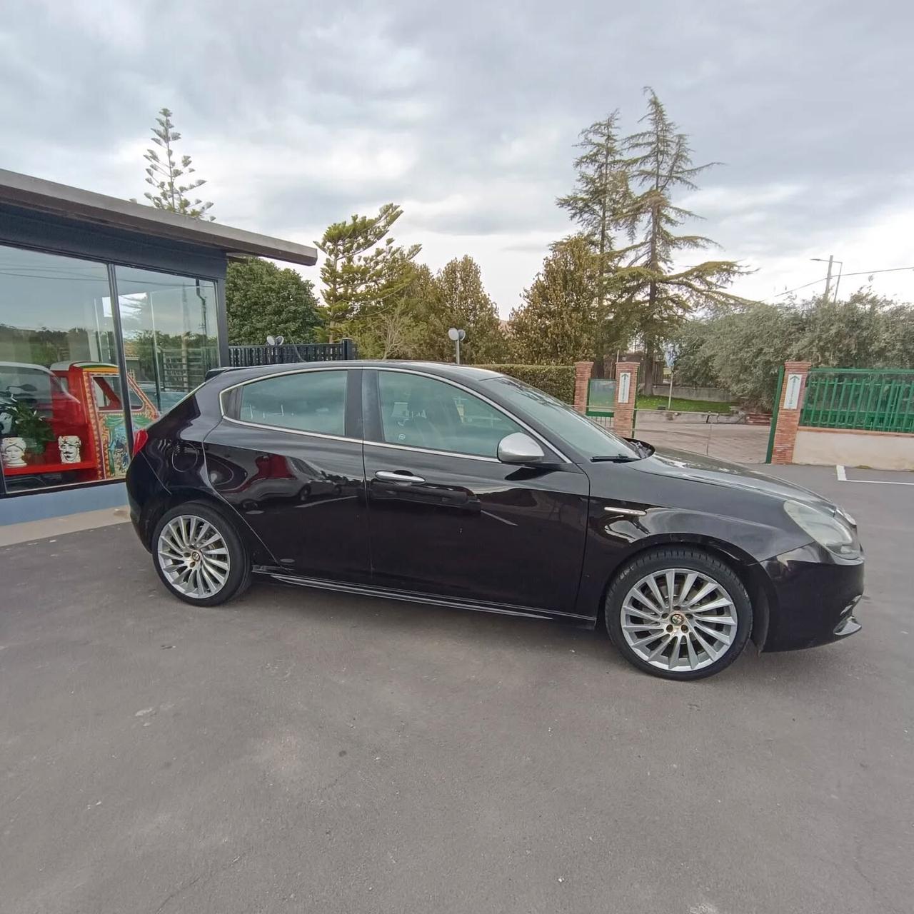 Alfa Romeo Giulietta 2.0 140 CV Exclusive INTRATTABILE