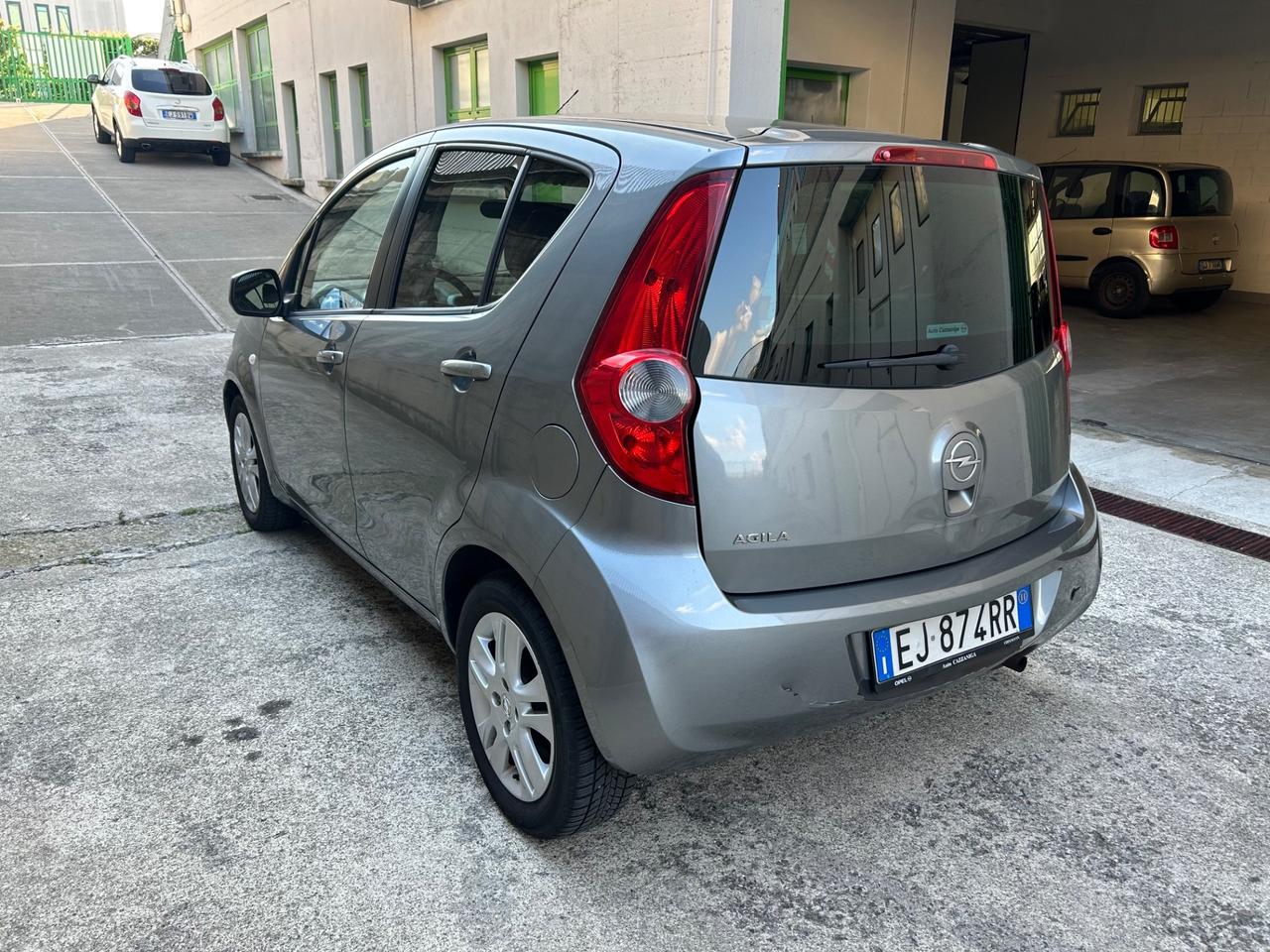 Opel Agila 1.2 16V 94CV Enjoy