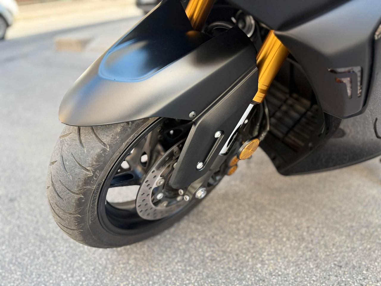 Yamaha TMAX SX
