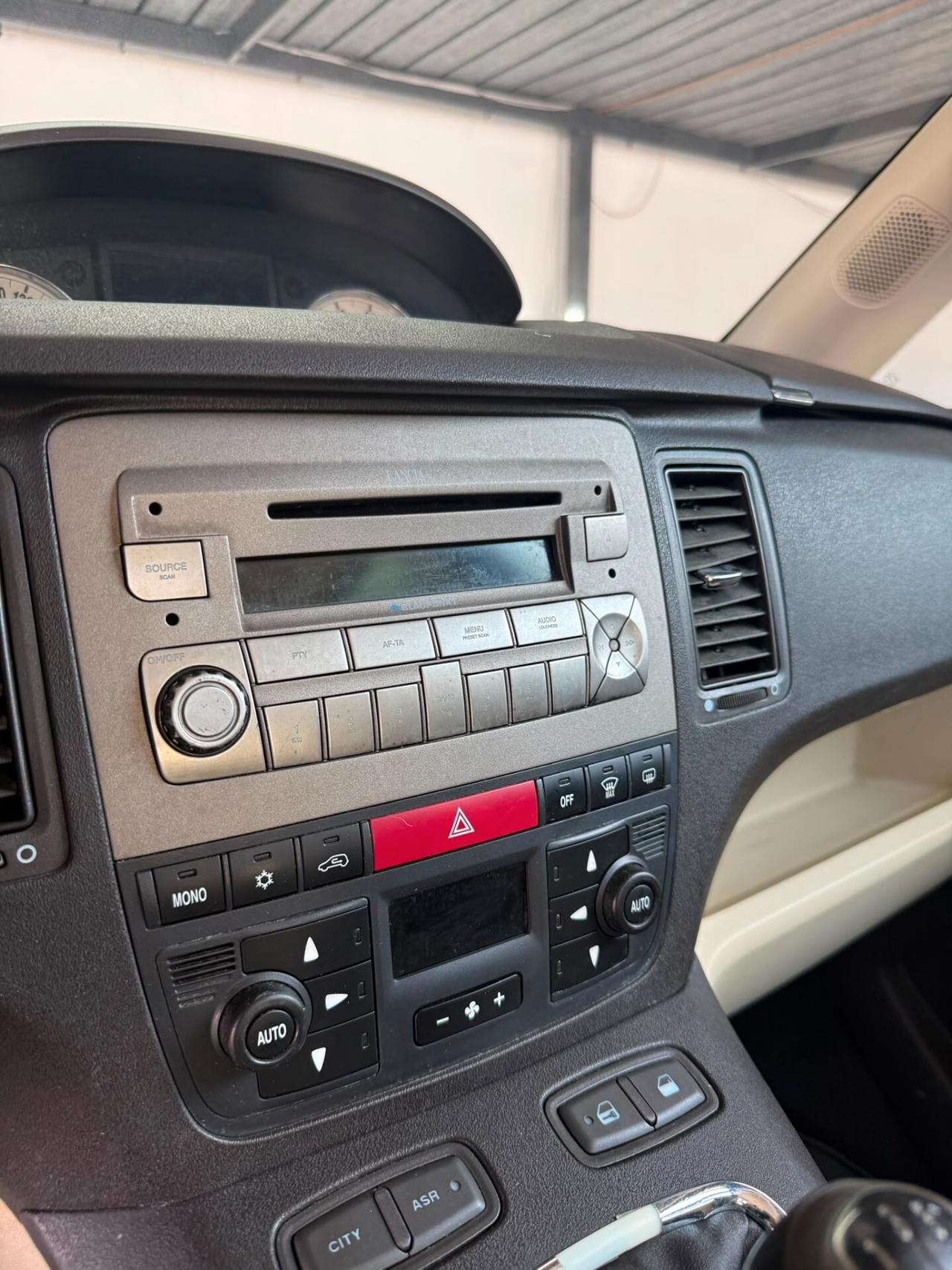 Lancia MUSA 1.9 Multijet Platino Plus