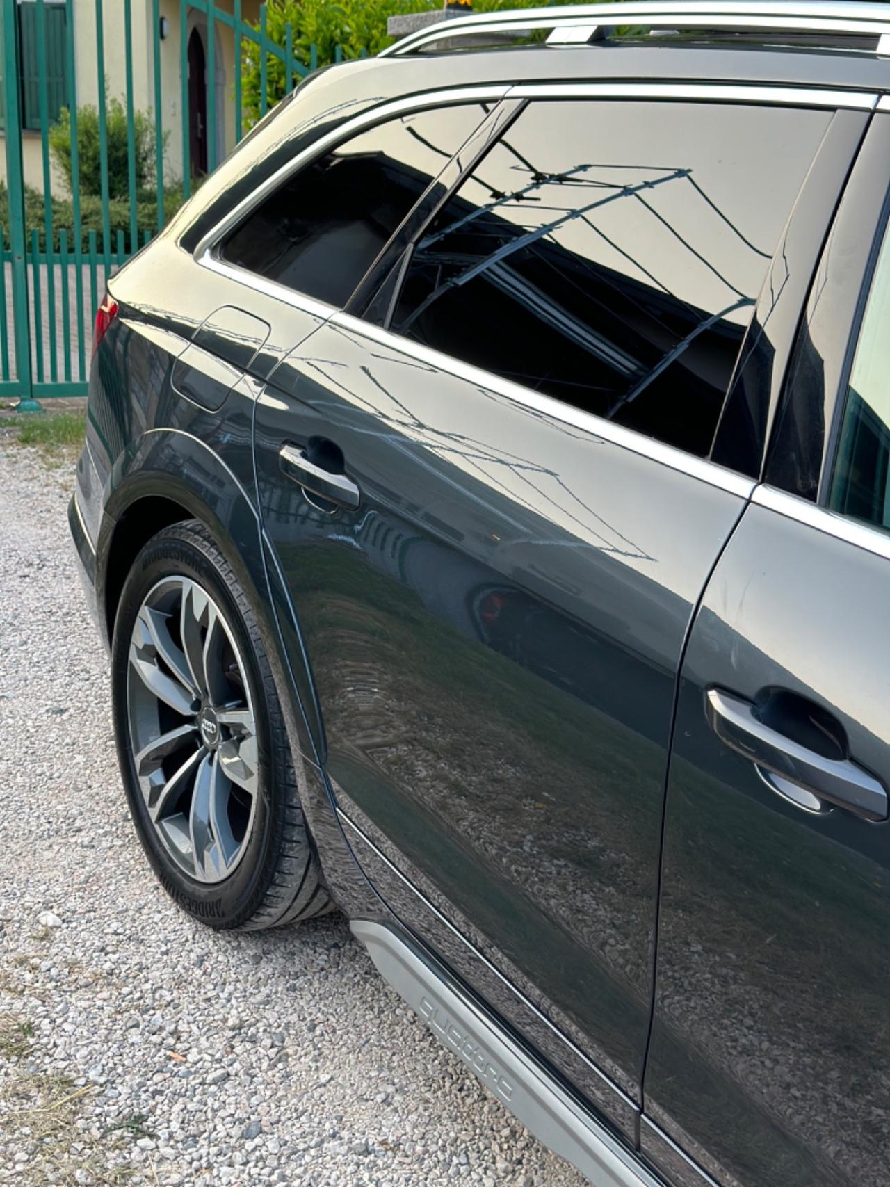 Audi A4 ALLROAD 40 TDI 190 CV STRONIC TETTO FULL