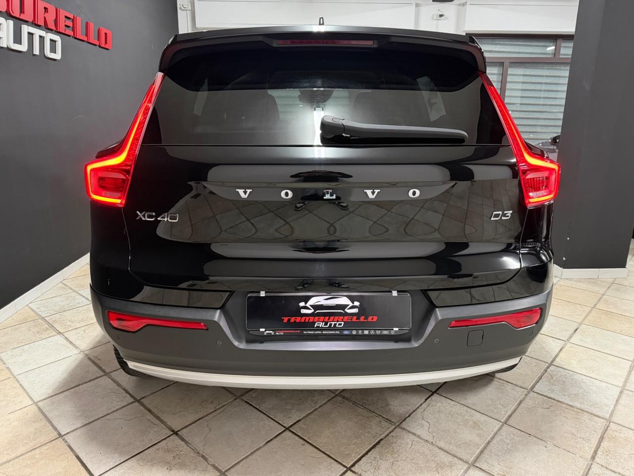 VOLVO XC40 2.0 D3 (150) Momentum 2019
