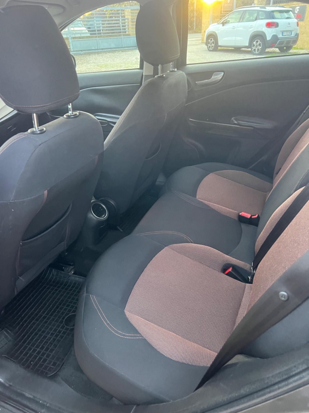 Alfa Romeo Giulietta 1.4 Turbo 120 CV GPL Distinctive