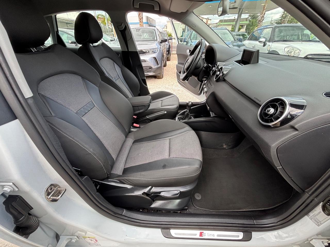 AUDI A1 SPB 1.6TDI 90CV S-LINE STUPENDA