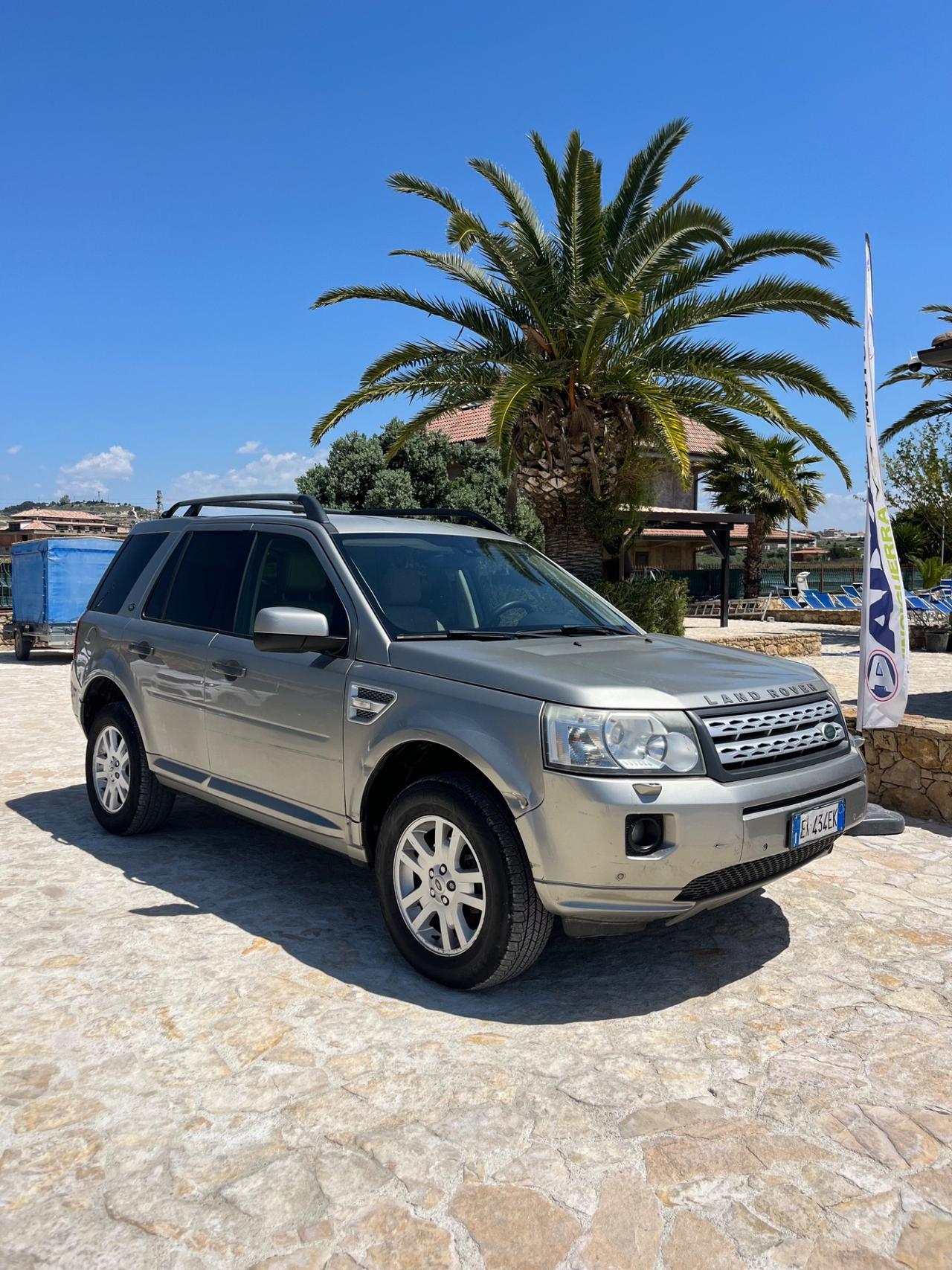 Land Rover Freelander 2.2 SD4 S.W. SE