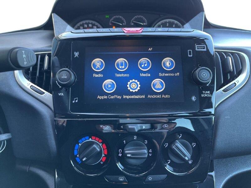 Lancia Ypsilon III 2021 1.0 firefly hybrid Gold s&s 70cv