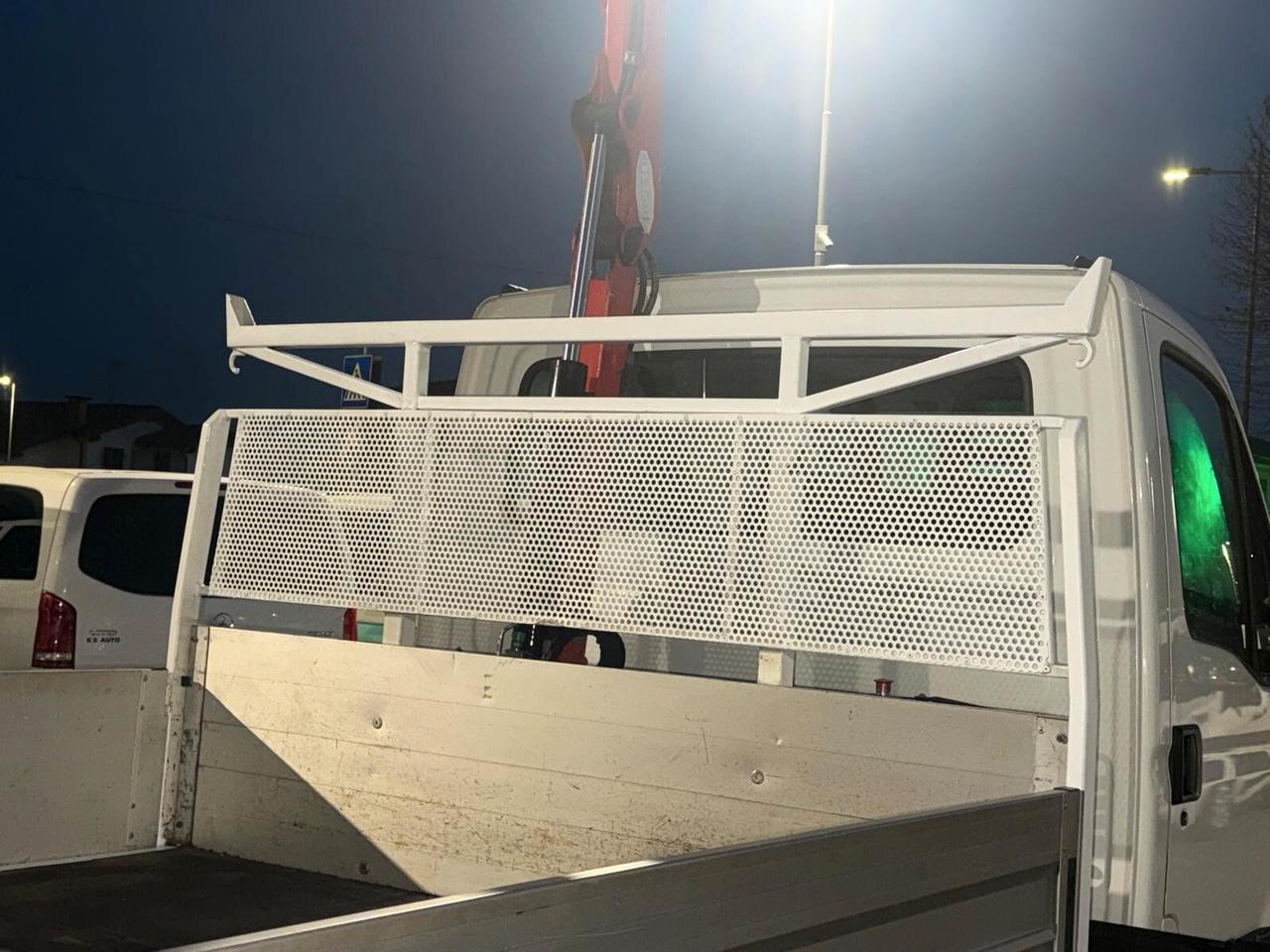 IVECO DAILY 35C14 MOTORE 3.0 140 CV GRU 3 SFILI CASSONE FISSO