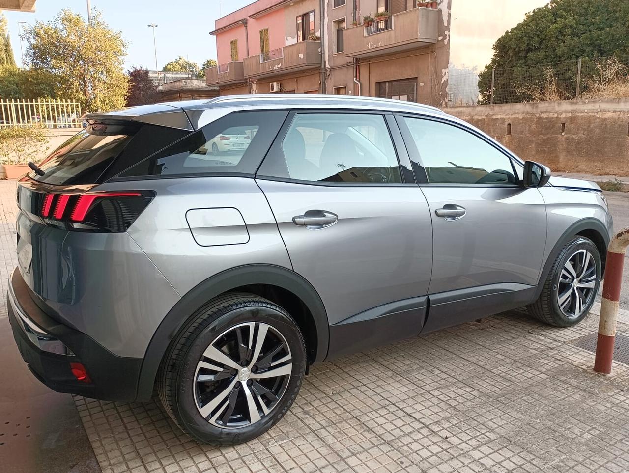 Peugeot 3008 1.5 BlueHDi 130 S&S Allure