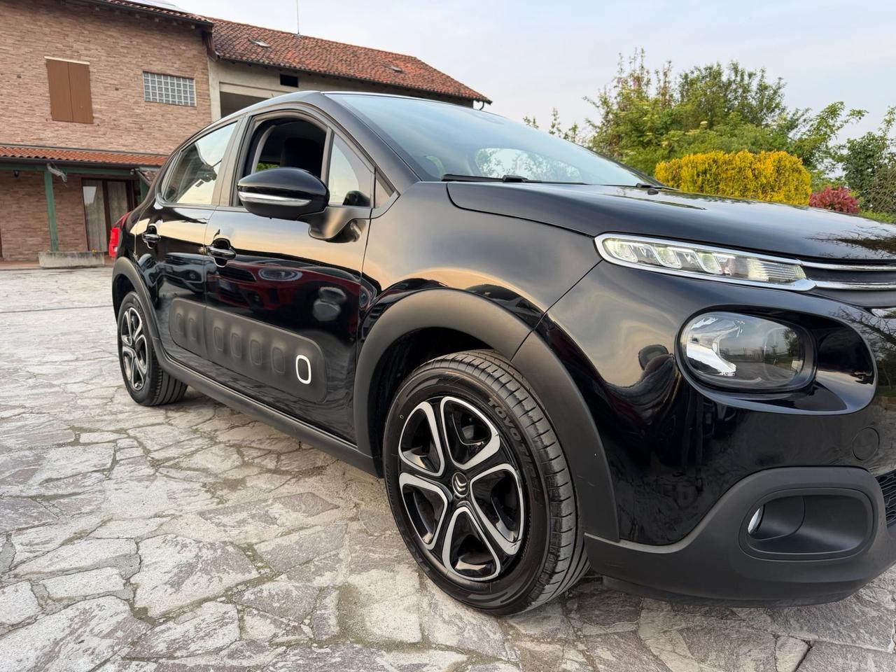 Citroen C3 PureTech 83 S&S Shine neopatentato