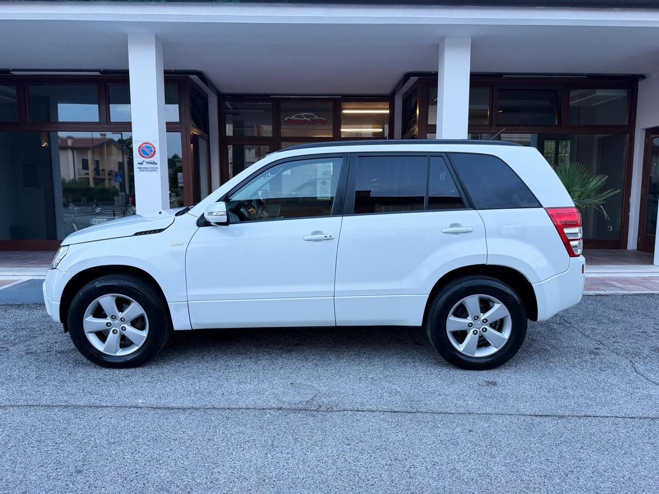 Suzuki Grand Vitara 1.9 DDiS 5 porte Crossover
