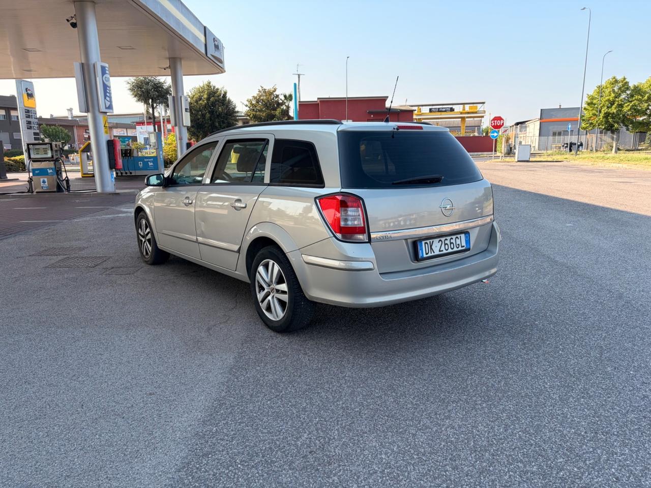 Opel Astra 1.6 16V VVT Station Wagon Enjoy
