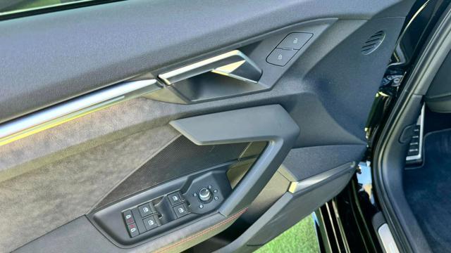 AUDI RS3 RS3 SPORTBACK SPB TFSI quattro S tronic