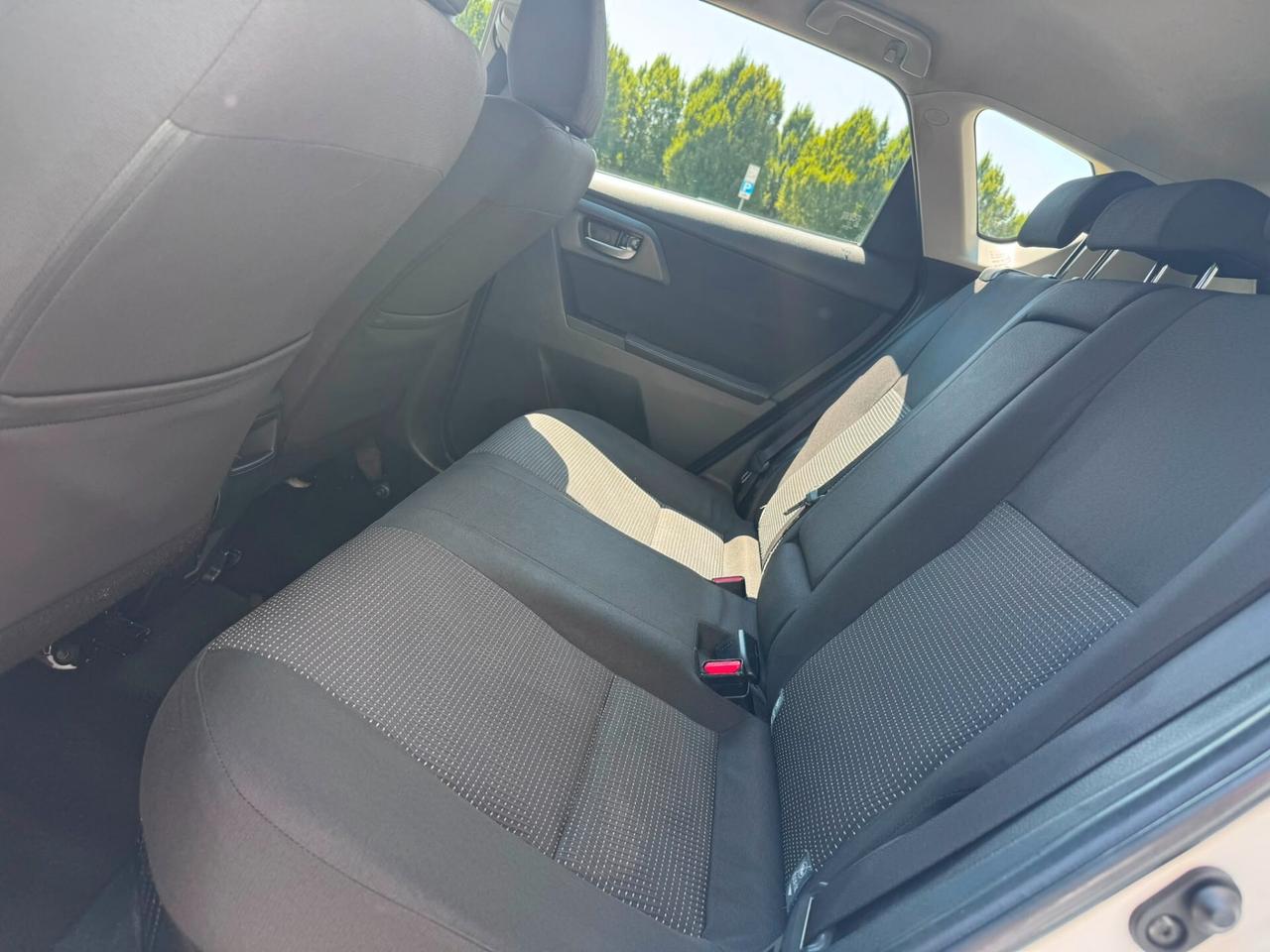 Toyota Auris 1.8 Hybrid Active Plus