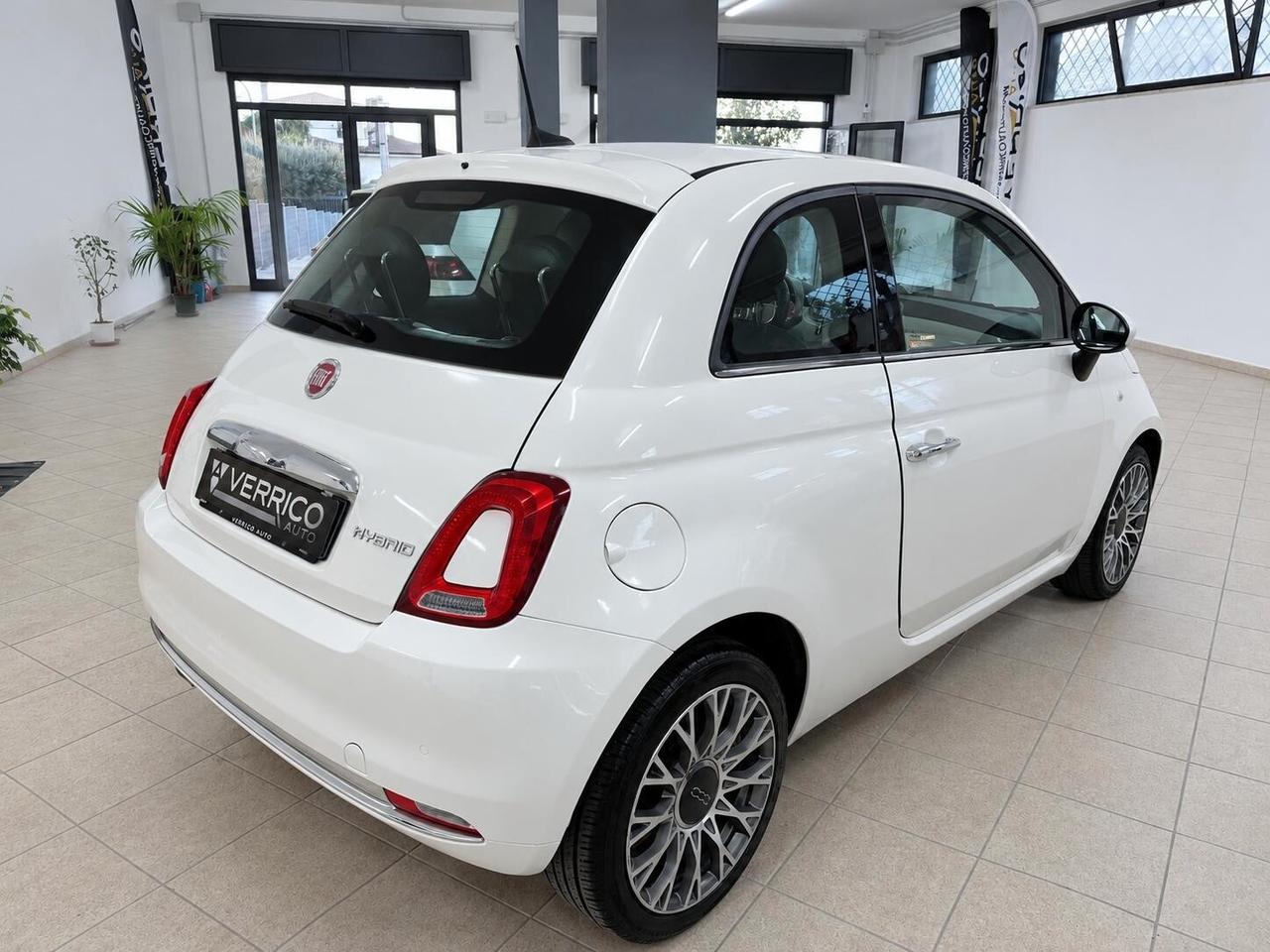 Fiat 500 1.0 Hybrid Dolcevita