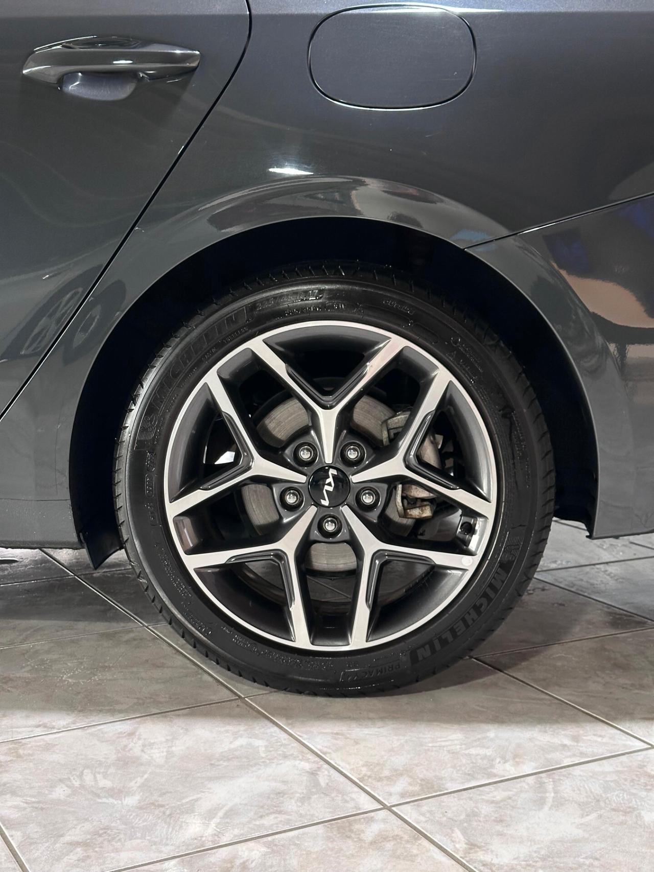 Kia Ceed 1.6 CRDi 136 CV MHEV DCT SW Business