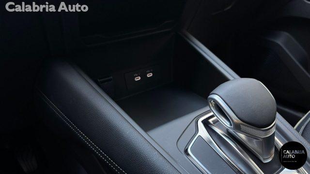 RENAULT Symbioz Full Hybrid E-Tech 145 CV Iconic