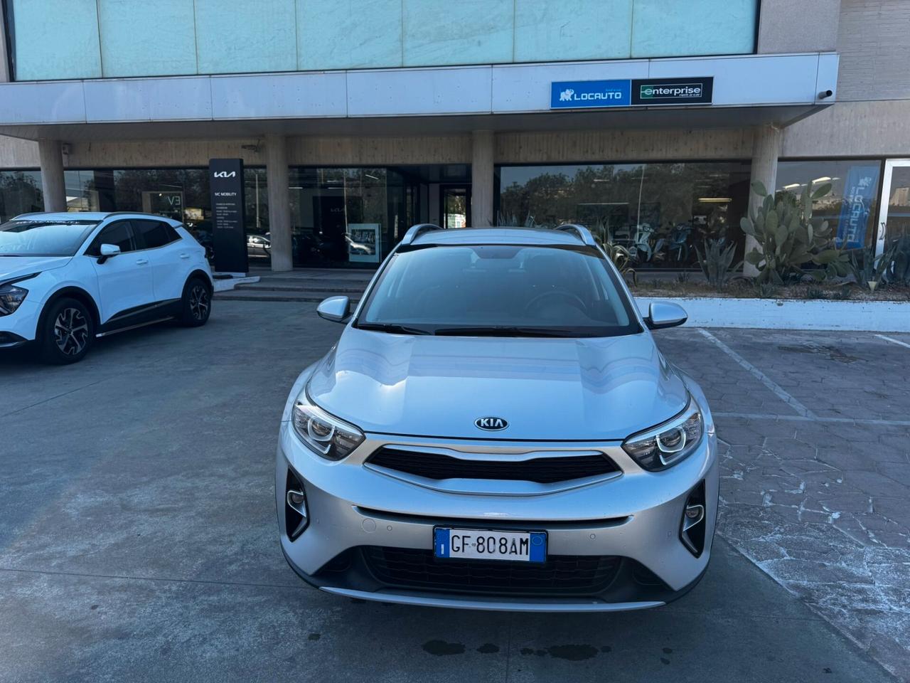 KIA STONIC 1.2 GPL URBAN RETROCAMERA E SENSORI